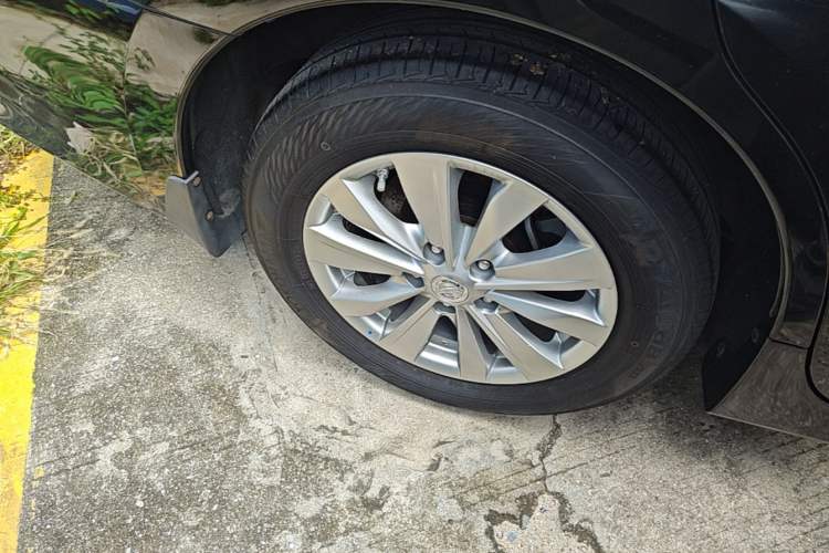 Used Nissan Teana 2018 2.0L XL Smart Upgrade Edition Right Rear Wheel Hub