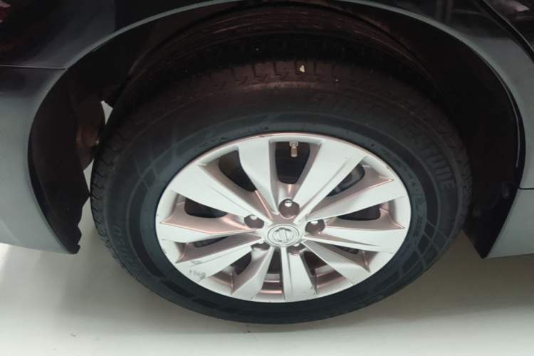 Used Nissan Teana 2018 2.0L XL Smart Upgrade Edition Right Rear Wheel Hub