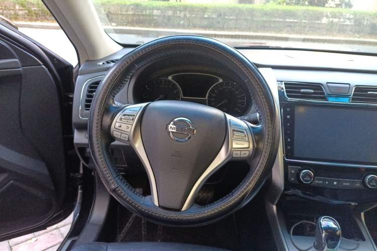 Used Nissan Teana 2018 2.0L XL Smart Upgrade Edition Steering Wheel