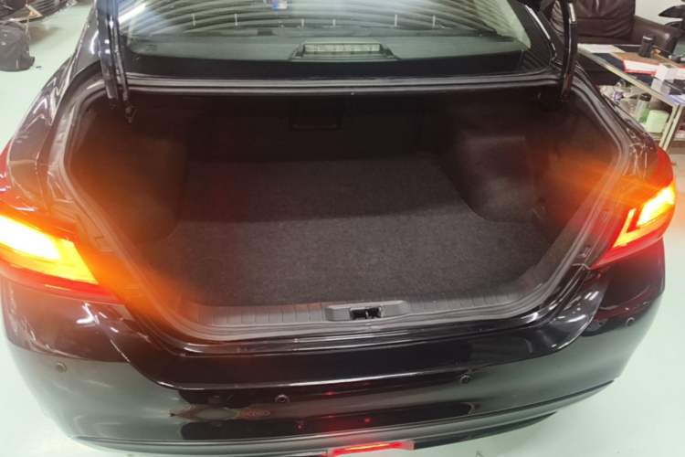 Used Nissan Teana 2018 2.0L XL Smart Upgrade Edition Trunk