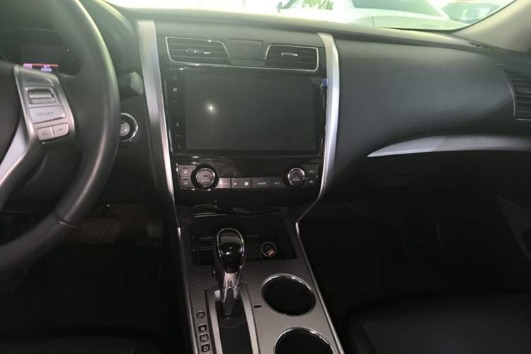 Used Nissan Teana 2018 2.0L XL Smart Upgrade Edition Audio And AC Panel