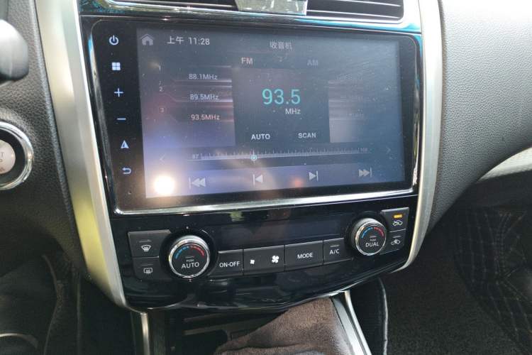 Used Nissan Teana 2018 2.0L XL Smart Upgrade Edition Audio And AC Panel
