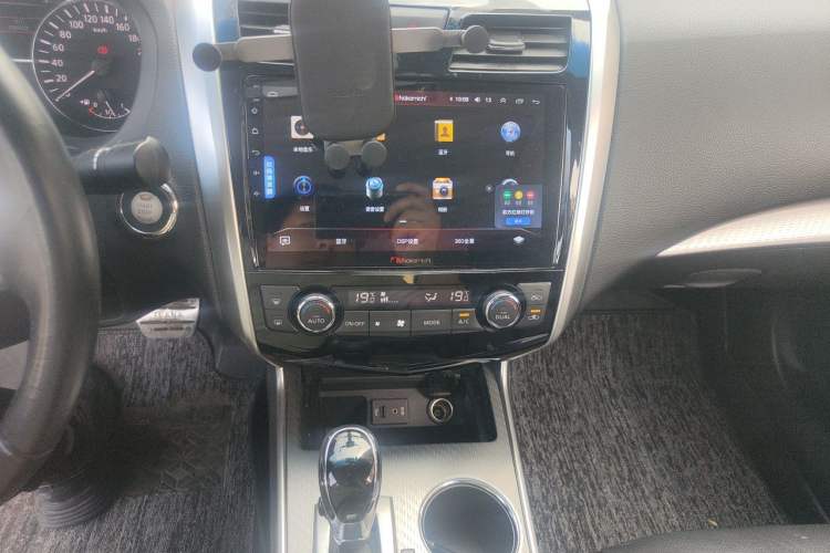 Used Nissan Teana 2018 2.0L XL Smart Upgrade Edition Audio And AC Panel