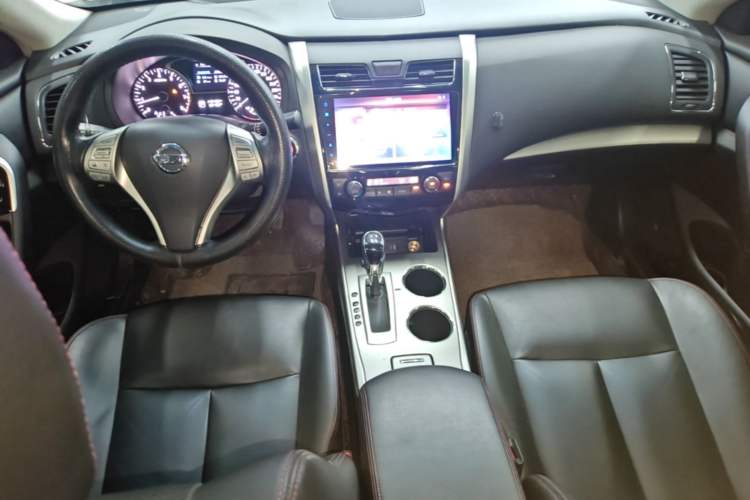 Used Nissan Teana 2018 2.0L XL Smart Upgrade Edition Center Console