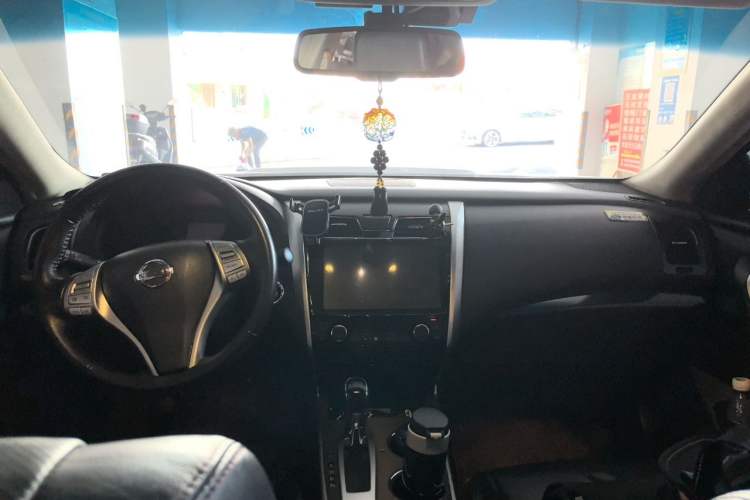Used Nissan Teana 2018 2.0L XL Smart Upgrade Edition Center Console