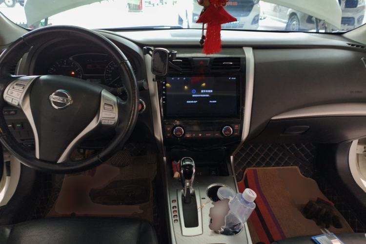 Used Nissan Teana 2018 2.0L XL Smart Upgrade Edition Center Console