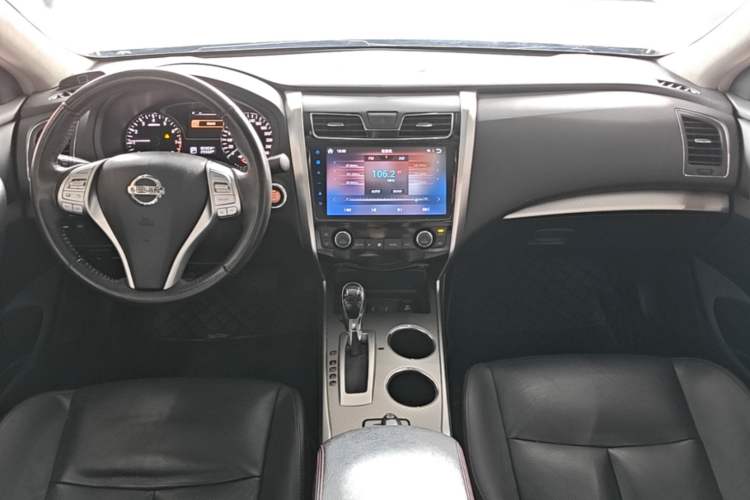 Used Nissan Teana 2018 2.0L XL Smart Upgrade Edition Center Console
