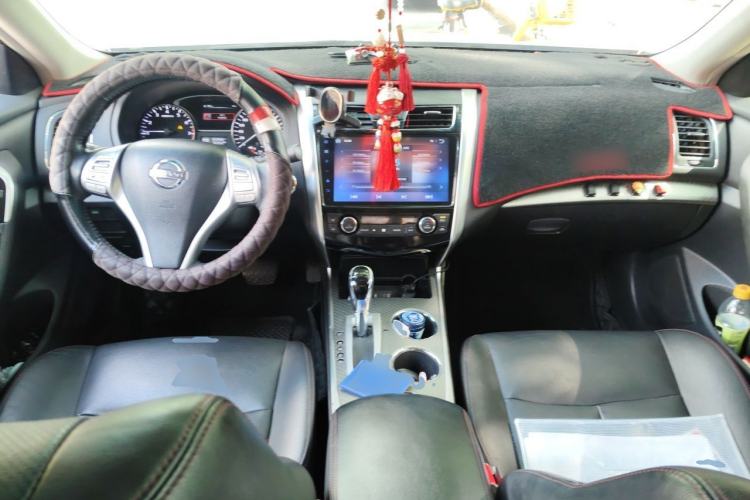 Used Nissan Teana 2018 2.0L XL Smart Upgrade Edition Center Console