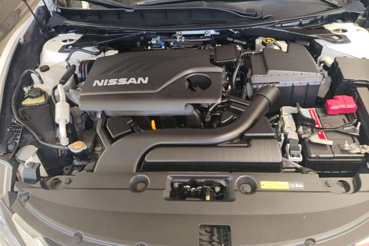 Used Nissan Teana 2018 2.0L XL Smart Upgrade Edition Engine Bay