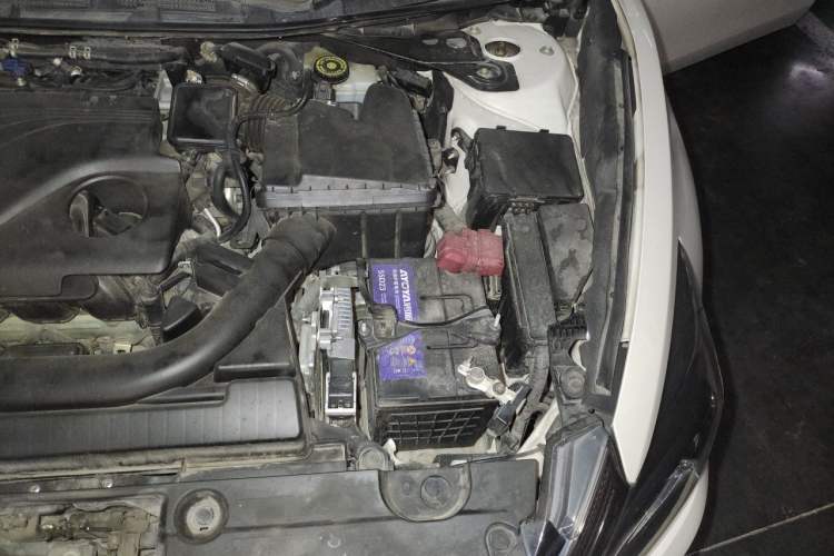Used Nissan Teana 2018 2.0L XL Smart Upgrade Edition Engine Bay Left