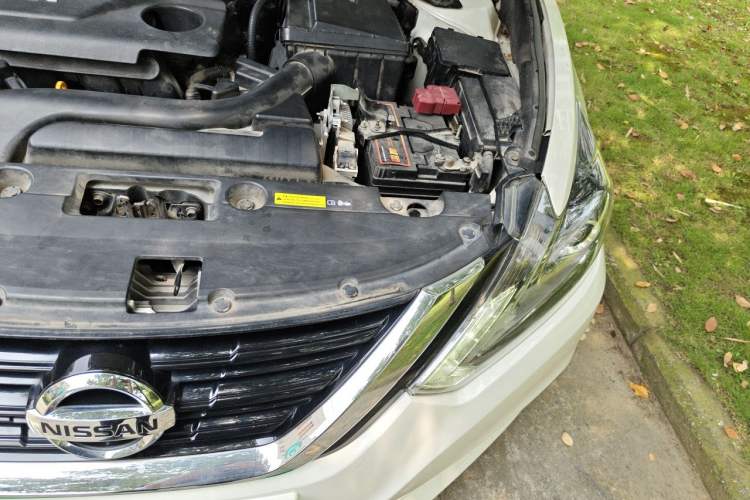 Used Nissan Teana 2018 2.0L XL Smart Upgrade Edition Engine Bay Left