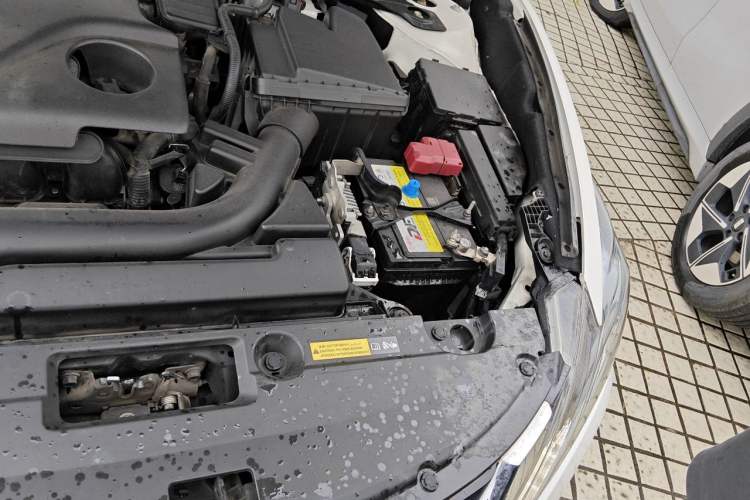 Used Nissan Teana 2018 2.0L XL Smart Upgrade Edition Engine Bay Left