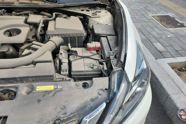 Used Nissan Teana 2018 2.0L XL Smart Upgrade Edition Engine Bay Left