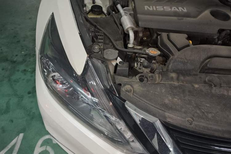Used Nissan Teana 2018 2.0L XL Smart Upgrade Edition Engine Bay Right