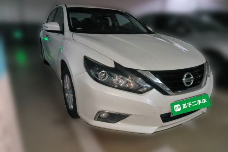 Used Nissan Teana 2018 2.0L XL Smart Upgrade Edition Front Right 45 Deg