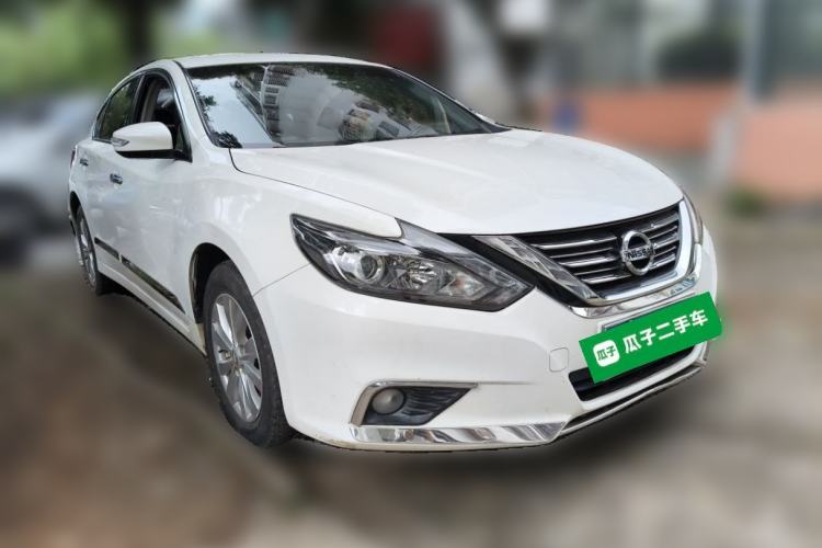 Used Nissan Teana 2018 2.0L XL Smart Upgrade Edition Front Right 45 Deg