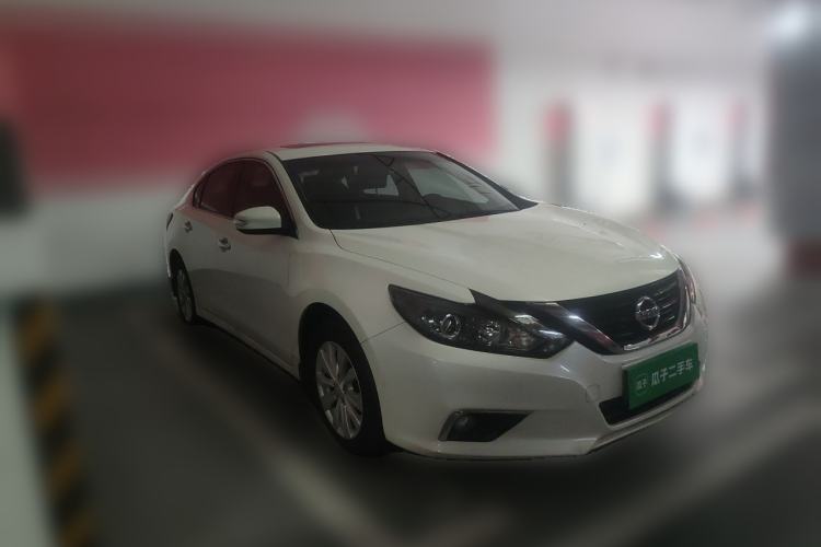Used Nissan Teana 2018 2.0L XL Smart Upgrade Edition Front Right 45 Deg