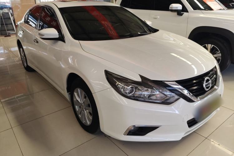 Used Nissan Teana 2018 2.0L XL Smart Upgrade Edition Front Right 45 Deg