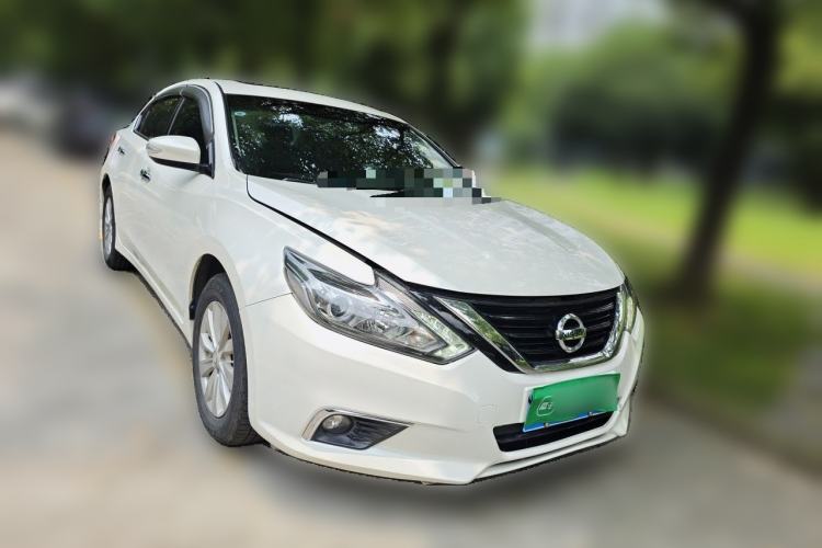 Used Nissan Teana 2018 2.0L XL Smart Upgrade Edition Front Right 45 Deg