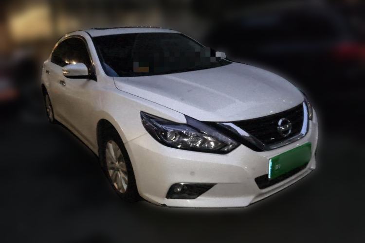 Used Nissan Teana 2018 2.0L XL Smart Upgrade Edition Front Right 45 Deg