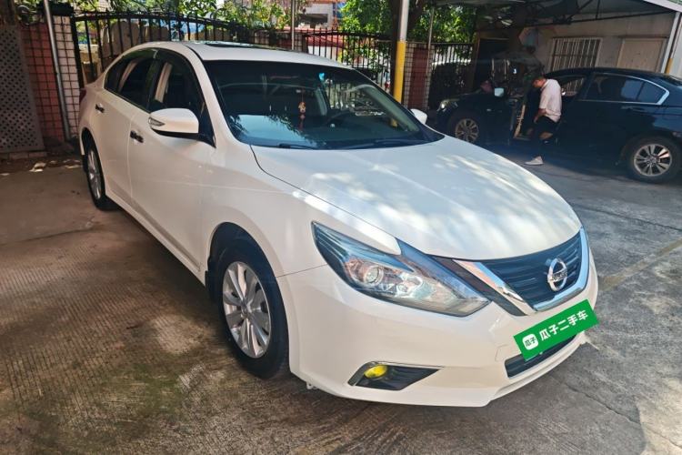 Used Nissan Teana 2018 2.0L XL Smart Upgrade Edition Front Right 45 Deg