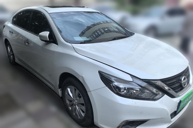 Used Nissan Teana 2018 2.0L XL Smart Upgrade Edition Front Right 45 Deg