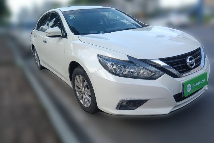 Used Nissan Teana 2018 2.0L XL Smart Upgrade Edition Front Right 45 Deg