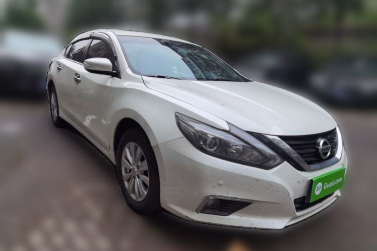 Used Nissan Teana 2018 2.0L XL Smart Upgrade Edition Front Right 45 Deg