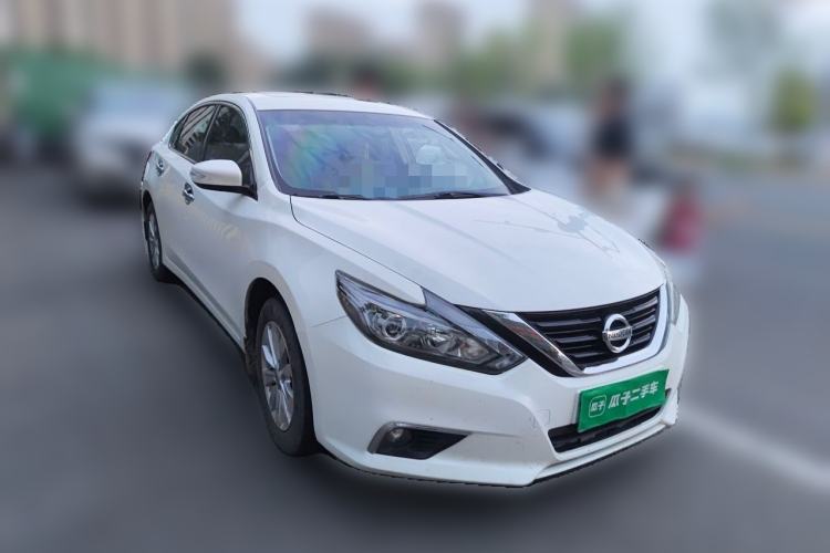 Used Nissan Teana 2018 2.0L XL Smart Upgrade Edition Front Right 45 Deg