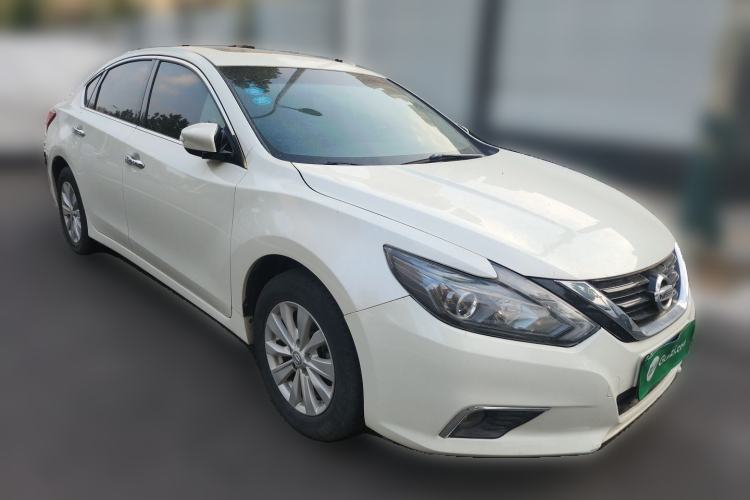 Used Nissan Teana 2018 2.0L XL Smart Upgrade Edition Front Right 45 Deg