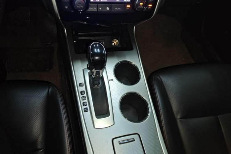 Used Nissan Teana 2018 2.0L XL Smart Upgrade Edition Gear Lever