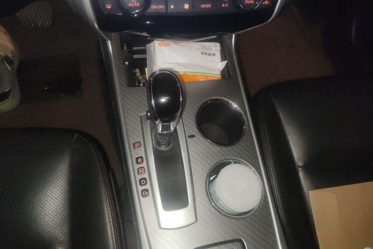 Used Nissan Teana 2018 2.0L XL Smart Upgrade Edition Gear Lever