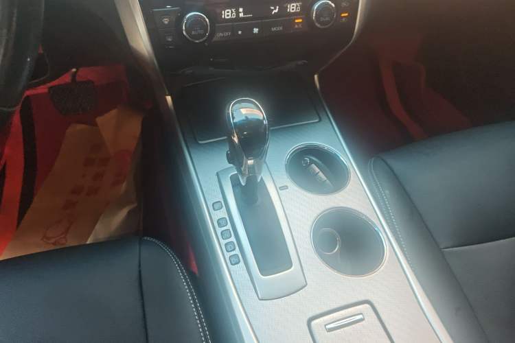 Used Nissan Teana 2018 2.0L XL Smart Upgrade Edition Gear Lever