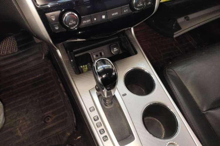 Used Nissan Teana 2018 2.0L XL Smart Upgrade Edition Gear Lever