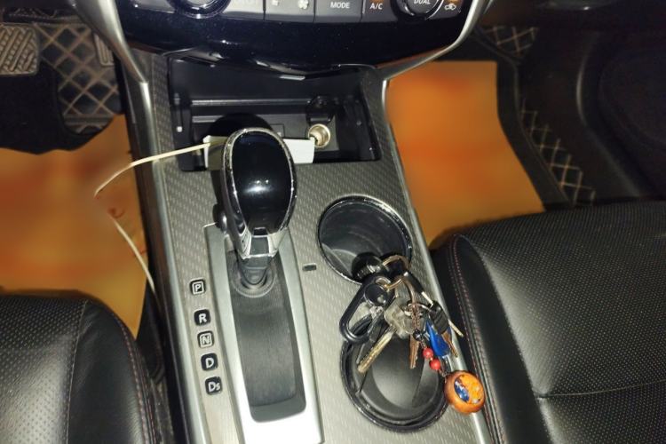 Used Nissan Teana 2018 2.0L XL Smart Upgrade Edition Gear Lever