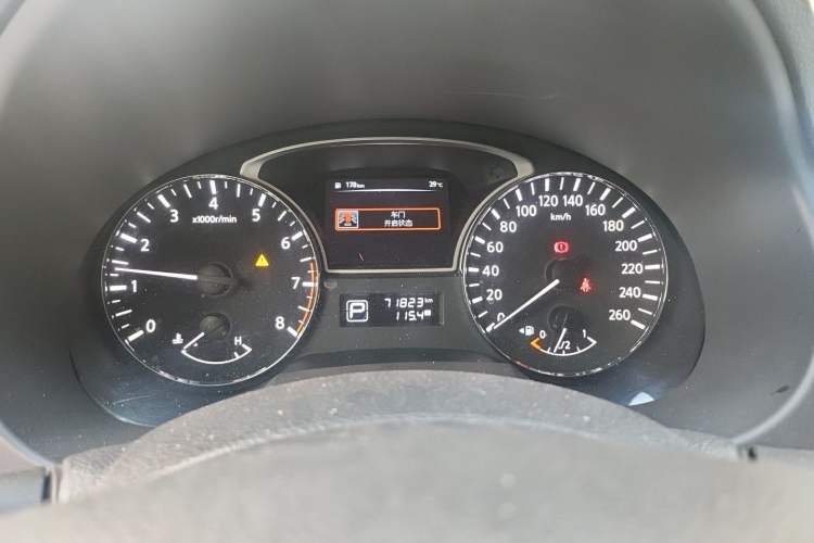 Used Nissan Teana 2018 2.0L XL Smart Upgrade Edition Instrument Cluster