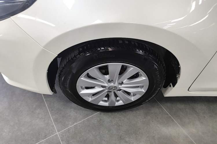 Used Nissan Teana 2018 2.0L XL Smart Upgrade Edition Left Front Wheel Hub