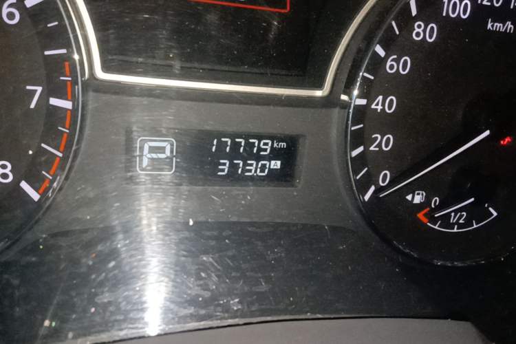 Used Nissan Teana 2018 2.0L XL Smart Upgrade Edition Odometer Close Up