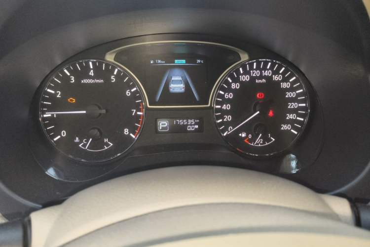 Used Nissan Teana 2018 2.0L XL Smart Upgrade Edition Odometer Close Up