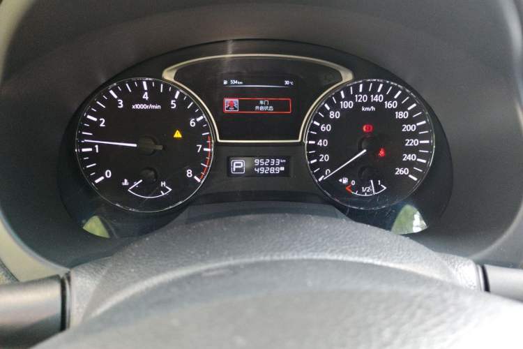 Used Nissan Teana 2018 2.0L XL Smart Upgrade Edition Odometer Close Up