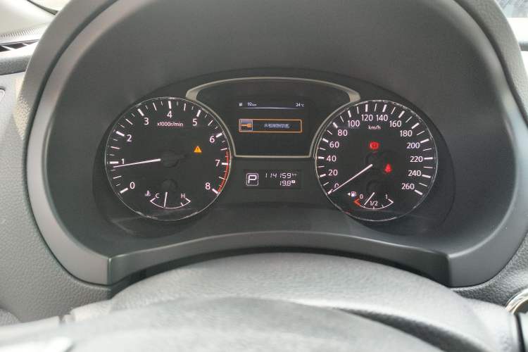 Used Nissan Teana 2018 2.0L XL Smart Upgrade Edition Odometer Close Up