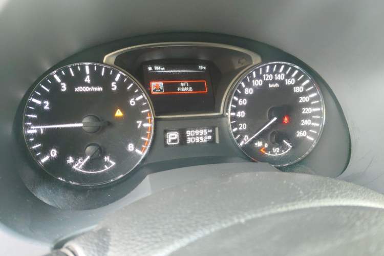 Used Nissan Teana 2018 2.0L XL Smart Upgrade Edition Odometer Close Up