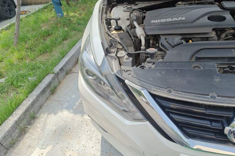 Used Nissan Teana 2018 2.0L XL Smart Upgrade Edition Right Front Headlight