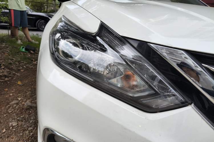 Used Nissan Teana 2018 2.0L XL Smart Upgrade Edition Right Front Headlight