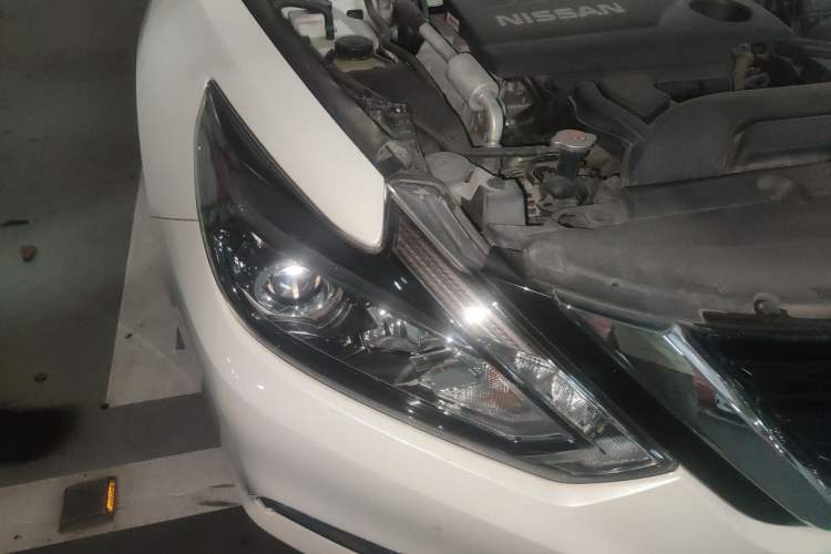 Used Nissan Teana 2018 2.0L XL Smart Upgrade Edition Right Front Headlight