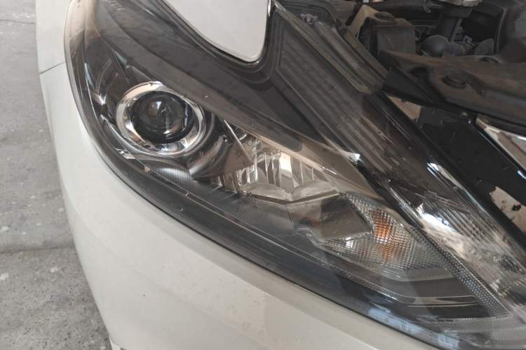 Used Nissan Teana 2018 2.0L XL Smart Upgrade Edition Right Front Headlight