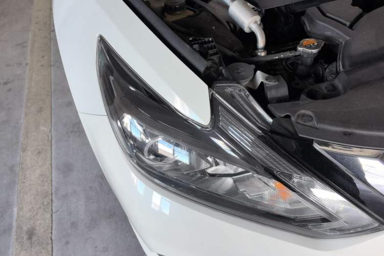 Used Nissan Teana 2018 2.0L XL Smart Upgrade Edition Right Front Headlight