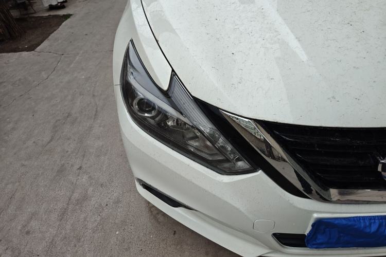 Used Nissan Teana 2018 2.0L XL Smart Upgrade Edition Right Front Headlight