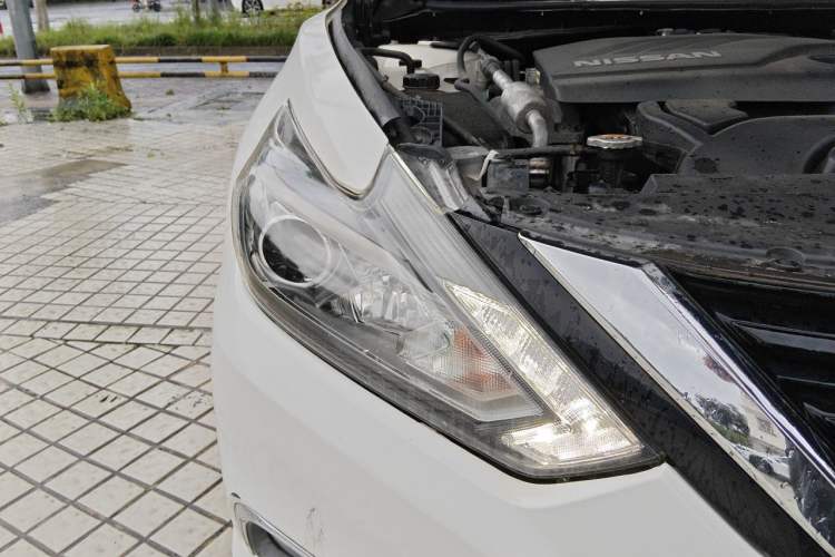 Used Nissan Teana 2018 2.0L XL Smart Upgrade Edition Right Front Headlight