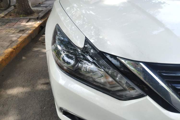 Used Nissan Teana 2018 2.0L XL Smart Upgrade Edition Right Front Headlight